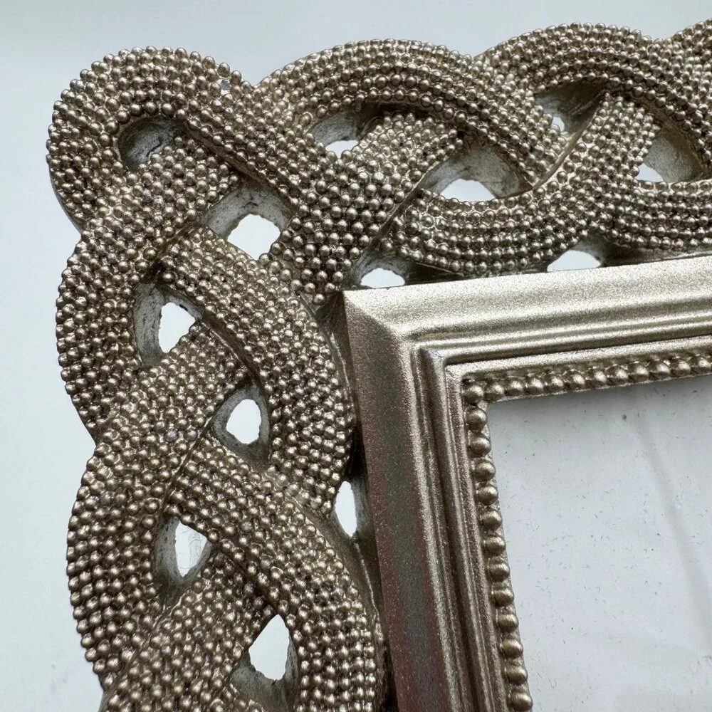 Cynthia Rowley elegant tabletop